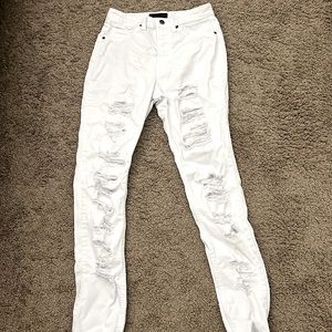 Size 7 American Bazi White Jeans
